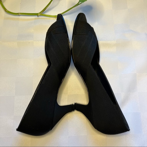 Impo Black Peep Toe Low Heel Shoe, 6M - Picture 12 of 13